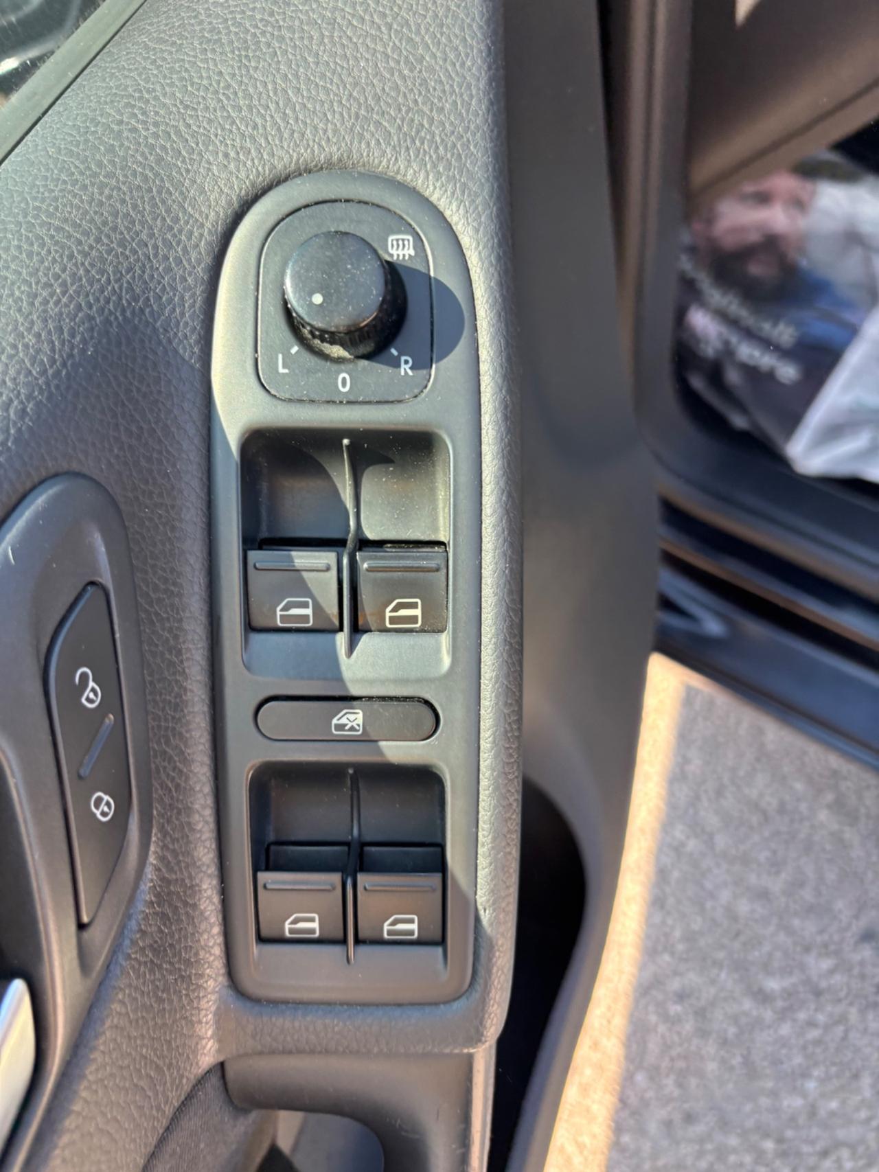 VW GOLF 1.6TDI 105CV FULL OPT NUOVISSIMO