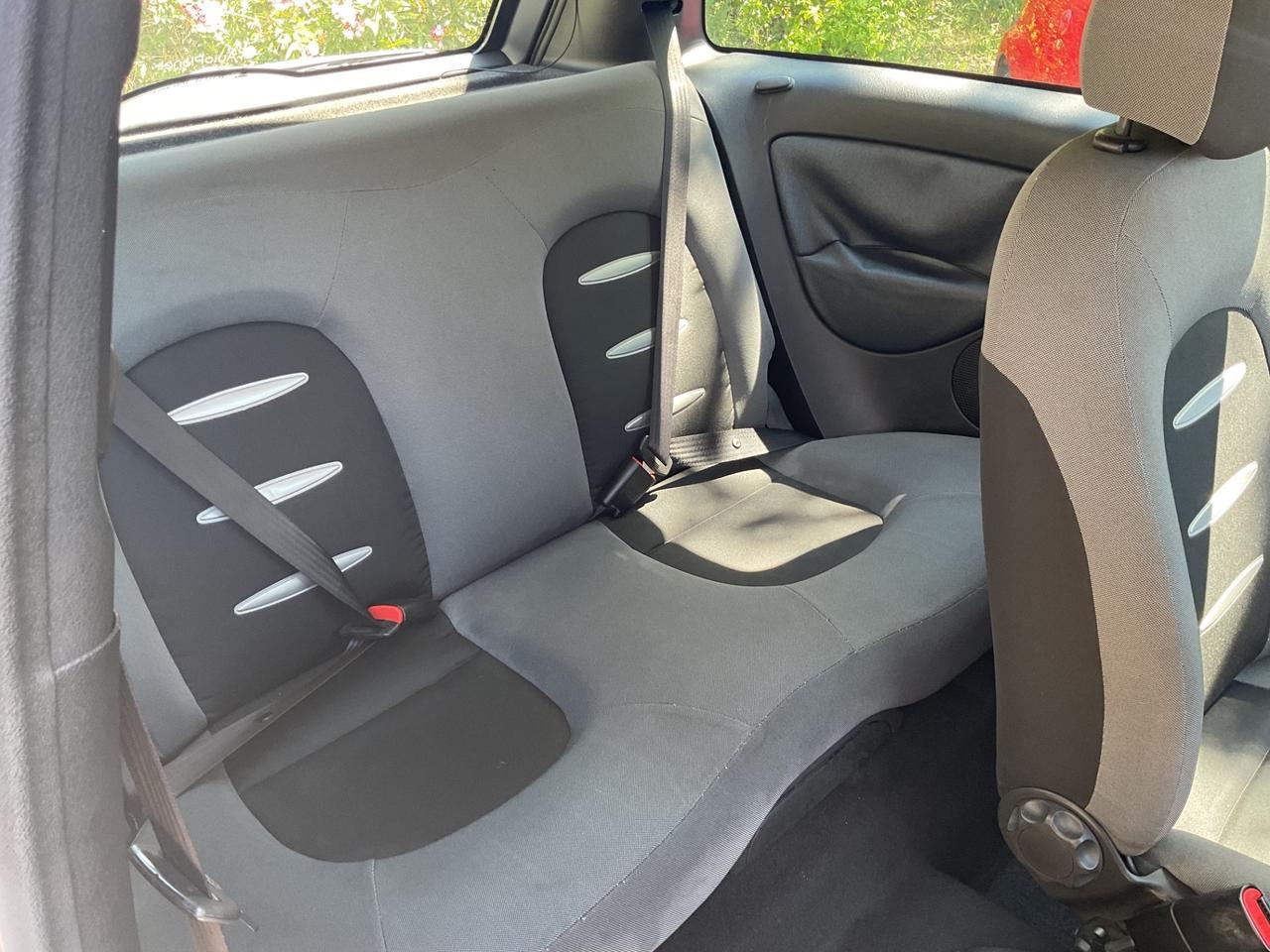 Lancia Ypsilon 1.2 Argento