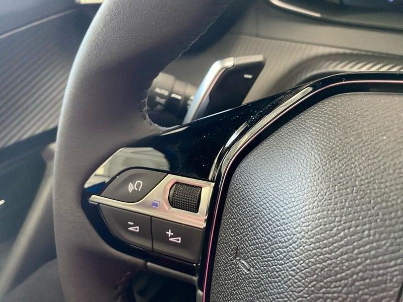 Peugeot 2008 PureTech 130 S&S EAT8 Allure