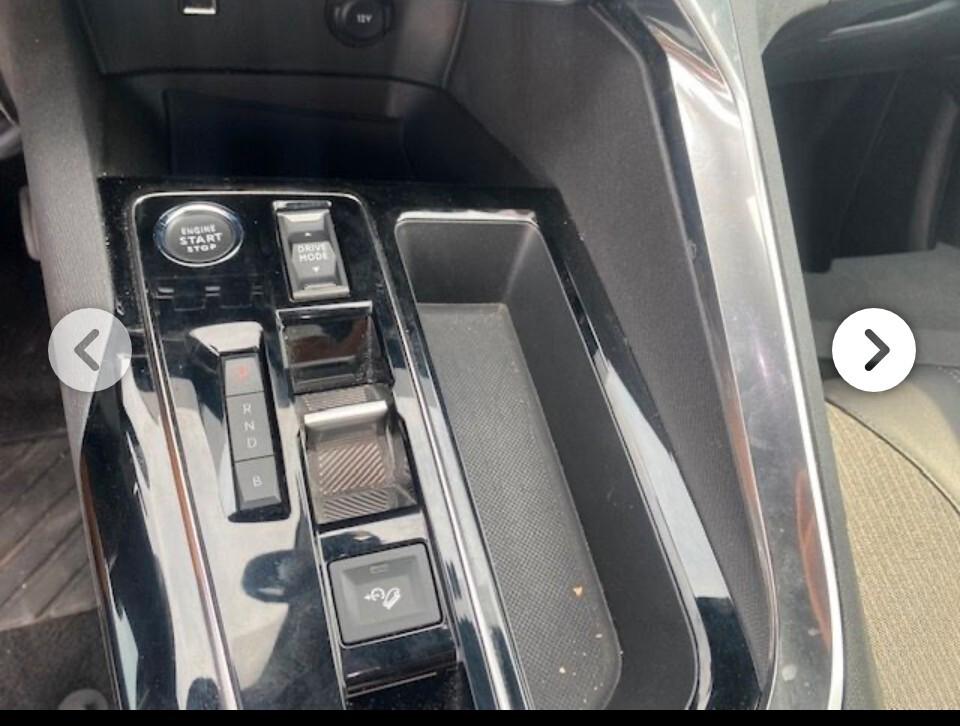 Peugeot 3008 Hybrid4 300 e-EAT8 Allure Pack Aziendale