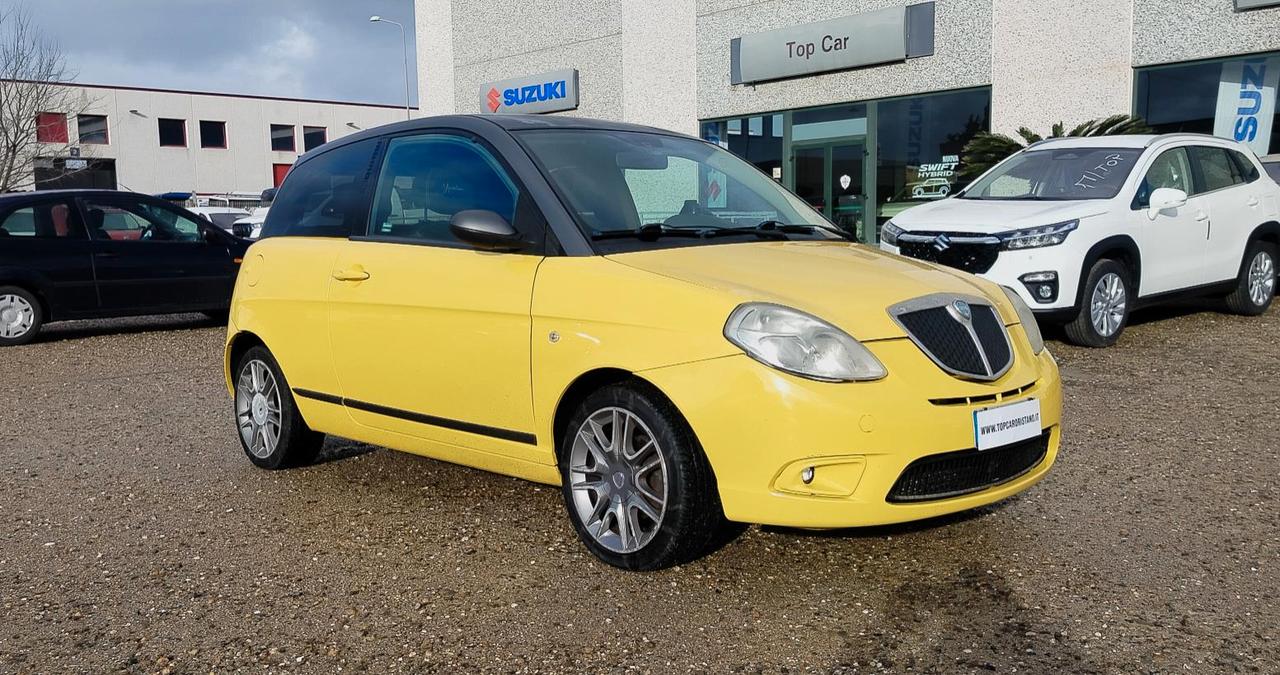 Lancia Ypsilon 3 Porte Ypsilon 1.3 mjt 16v Sport MomoDesign 105cv