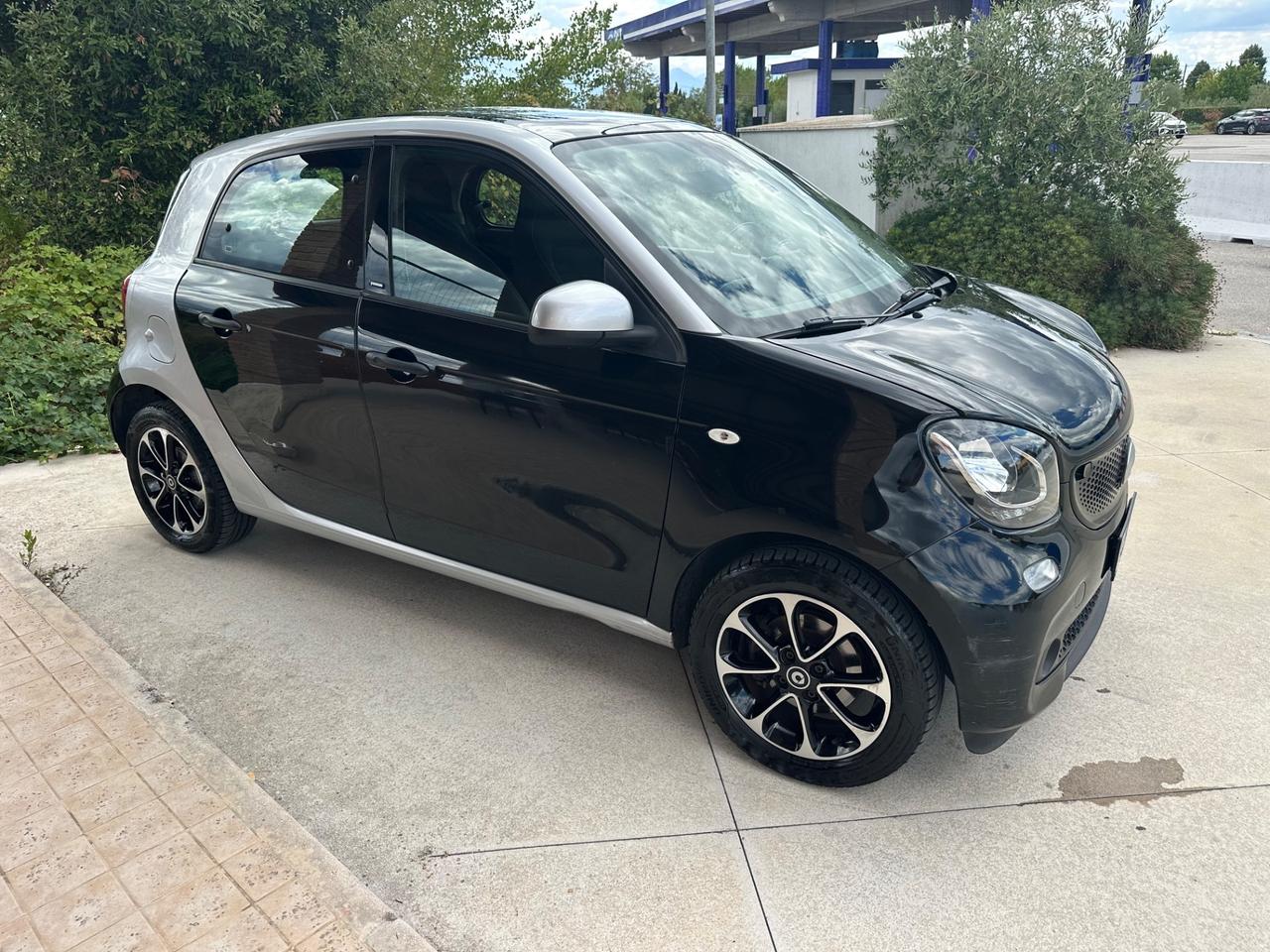 Smart ForFour 70 1.0 Passion