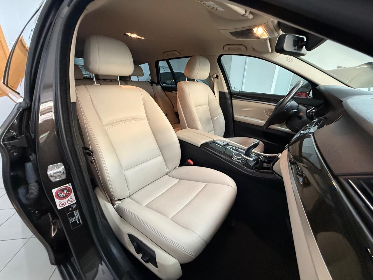 BMW 530d xDRIVE 258CV TOURING LUXURY