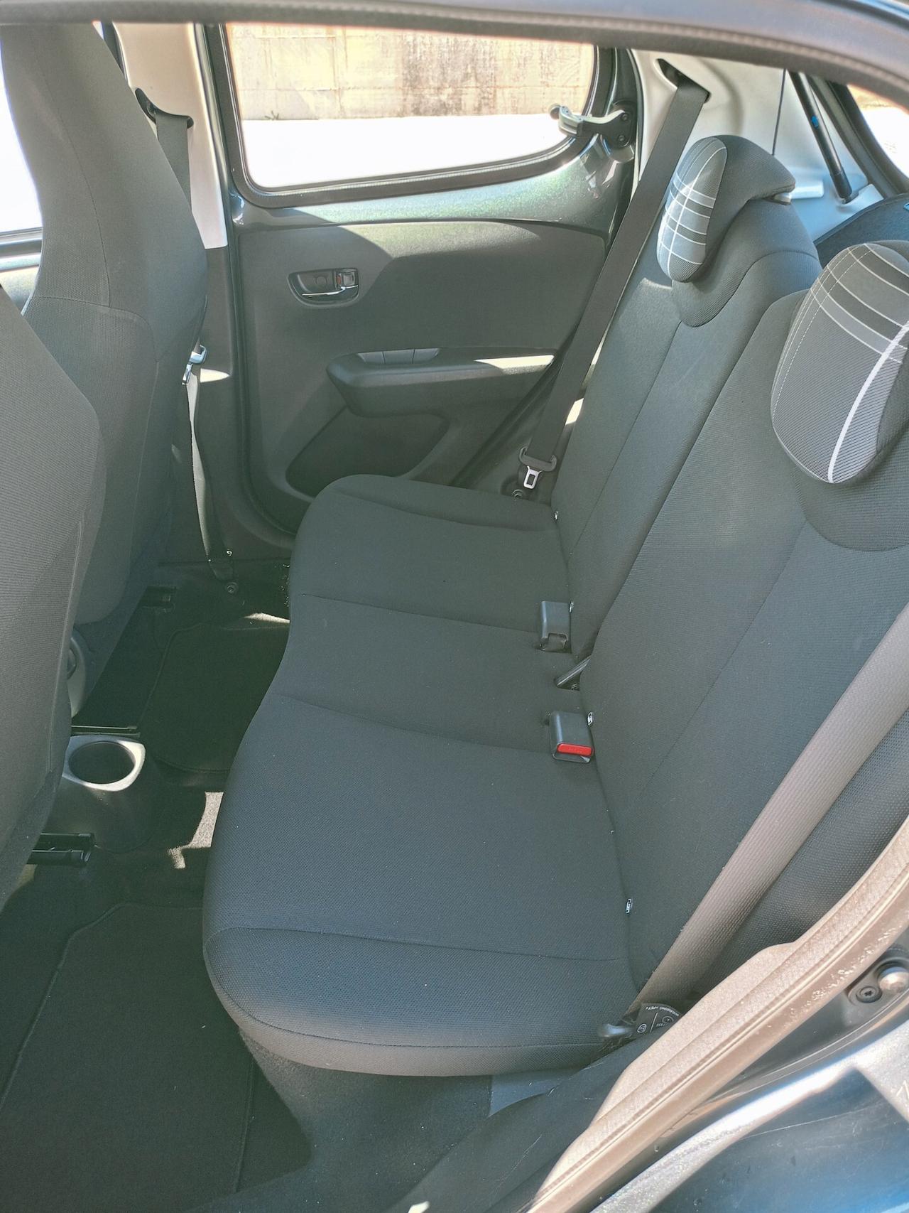 Peugeot 108 1000 BENZINA CAMBIO AUTOMATICO