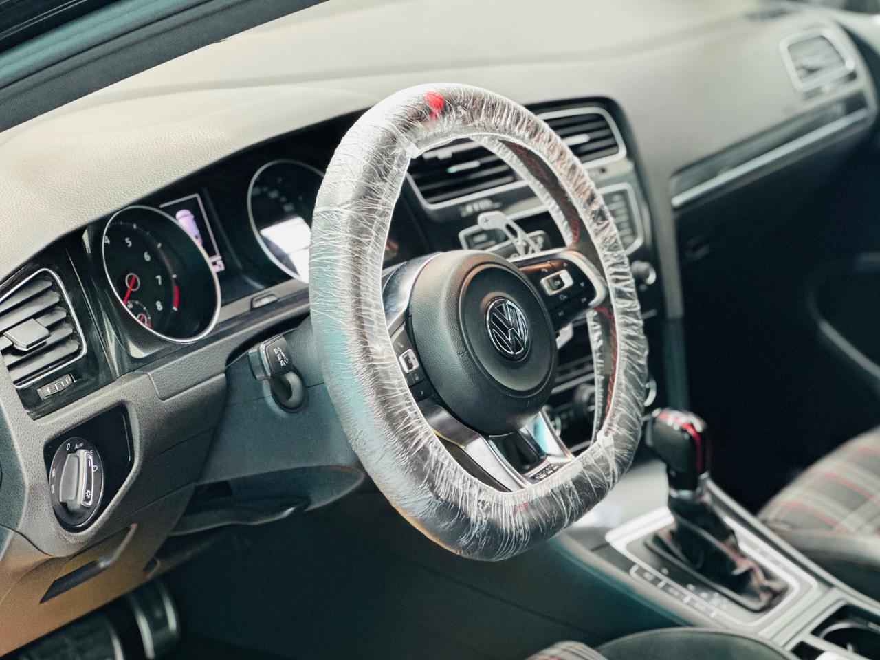 VOLKSWAGEN GOLF 7 GTI 2.0 TSI DSG PERMUTE