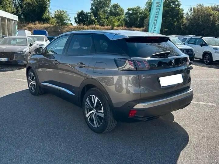 Peugeot 3008 Hybrid 225 e-EAT8 Allure