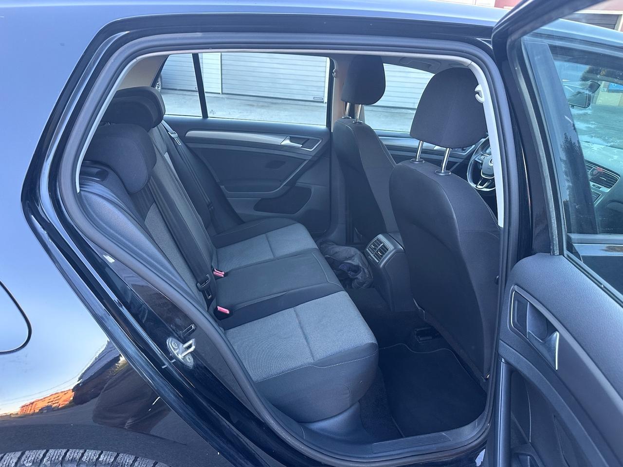 Volkswagen Golf 1.6 TDI 90 CV 3p. Tech&Sound BlueMotion Technology