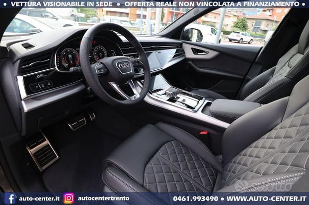Audi Q8 50 TDI quattro S-line BLACK 23 TETTO ...
