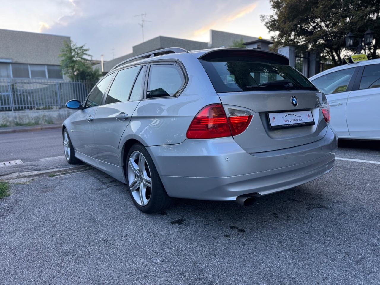 Bmw 318 318i cat Touring MSport