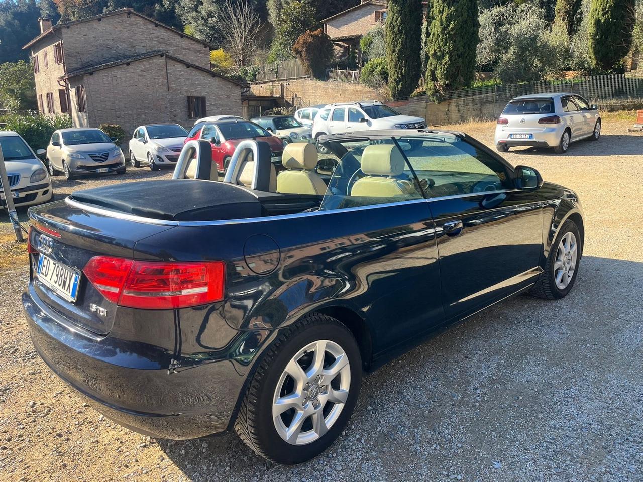 Audi A3 Cabrio 1.6 Diesel - Neopatentati
