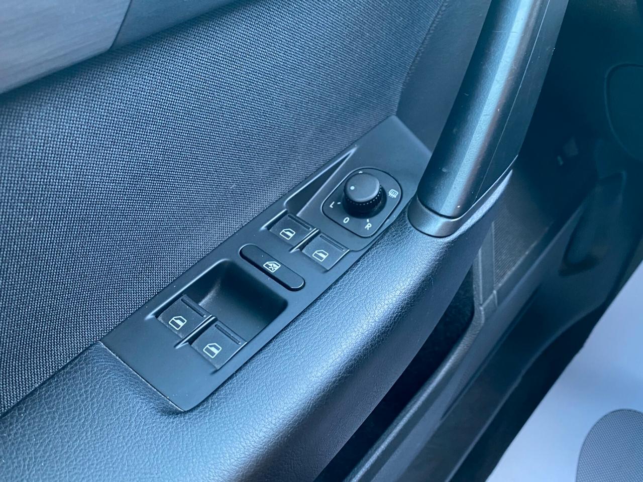 VOLKSWAGEN Passat SW 2.0 TDI CERTIF. GARANTITA