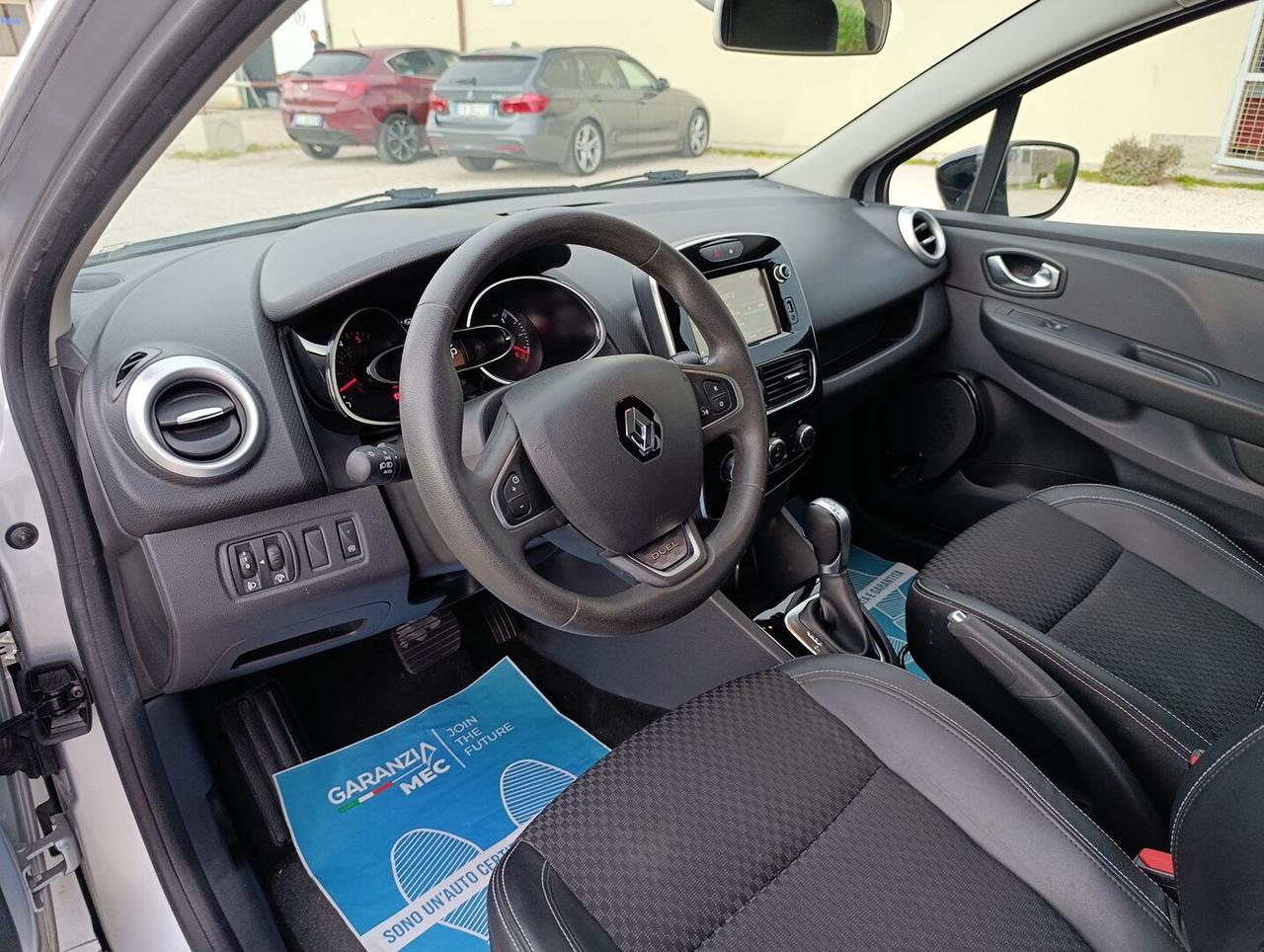 Renault Clio Sporter 1.5 dci Moschino Life 90cv edc
