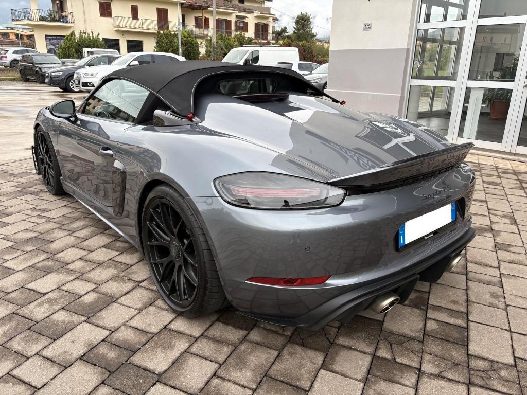 Porsche 718 Spyder RS WEISSACH PACK PDK