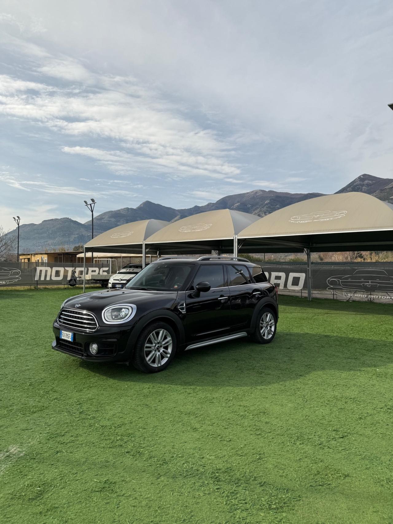 Mini Cooper Countryman 1.5 Benz
