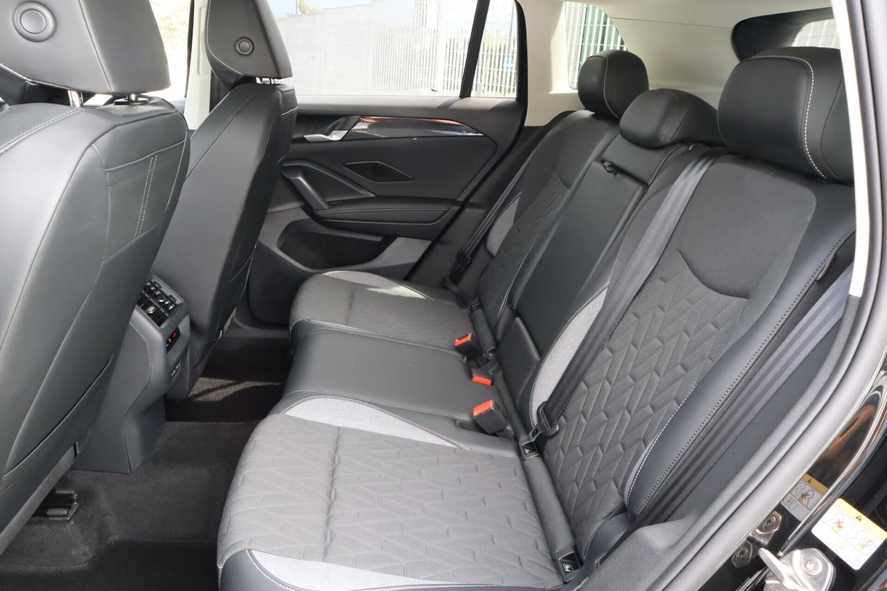 Volkswagen Tiguan 1.5 eTSI DSG GARANZIA VW SOLO 14.900 KM!