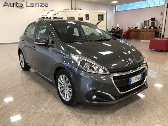 PEUGEOT 208 PureTech 82 5p. GPL Active ADATTA A NEOPATENTATI