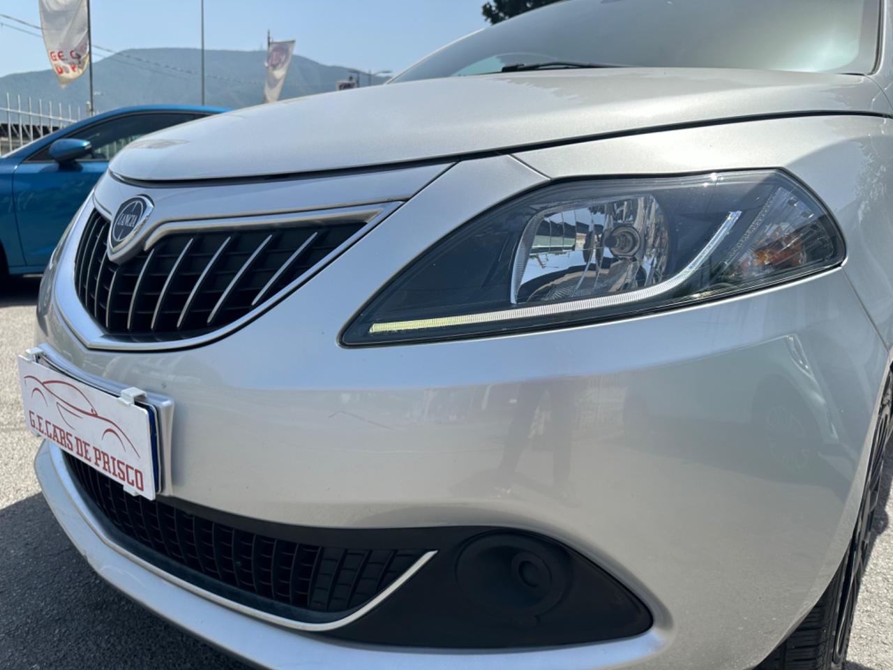 Lancia Ypsilon 1.2 69 CV GPL di serie/UniPro/Sensori