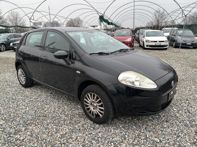 Fiat Punto 1.4 8V 5 porte Natural Power Street