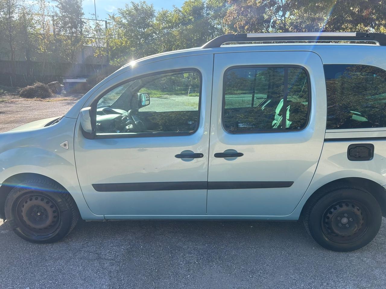 Renault Kangoo 1.6 cc Benzina/GPL 80.000 km GPL 2032