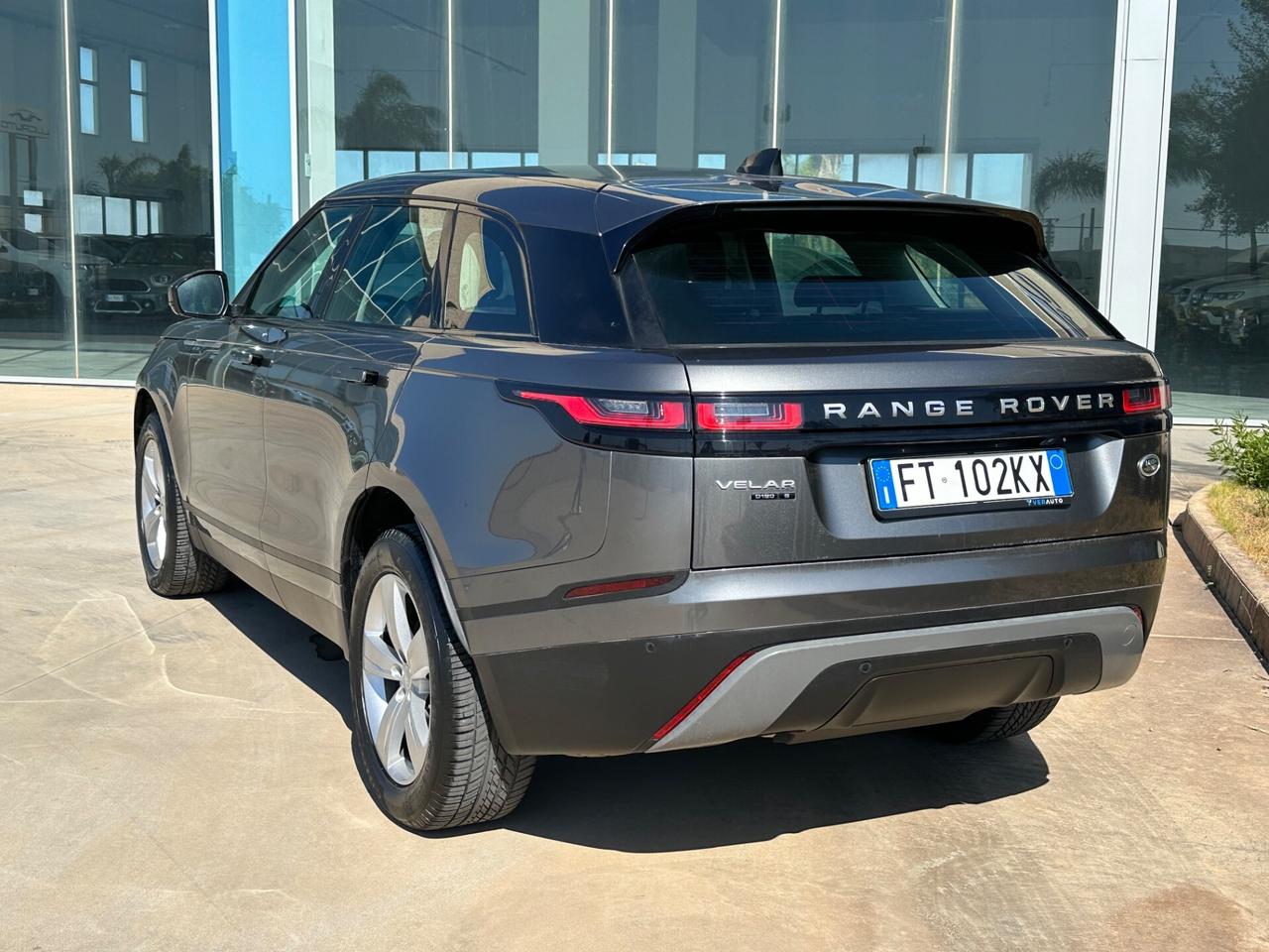 Land Rover Range Velar 2.0D I4 180 CV R-Dynamic