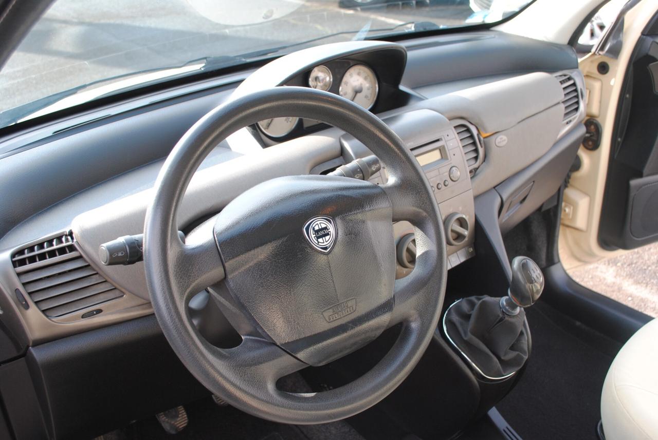 LANCIA YPSILON 1.2 60 CV OK NEOPATENTATI