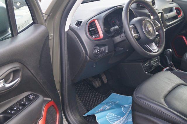 JEEP Renegade 1.3 T4 240CV PHEV 4xe AT6 Trailhawk VERDE OPACO