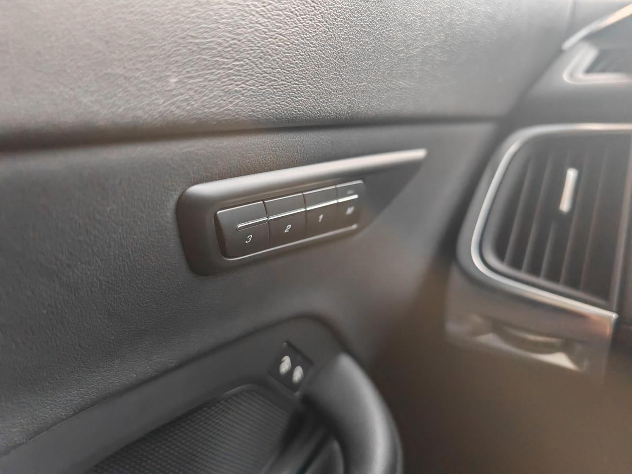 Jaguar E-Pace 2.0D I4 204 CV AWD Auto R-Dynamic HSE