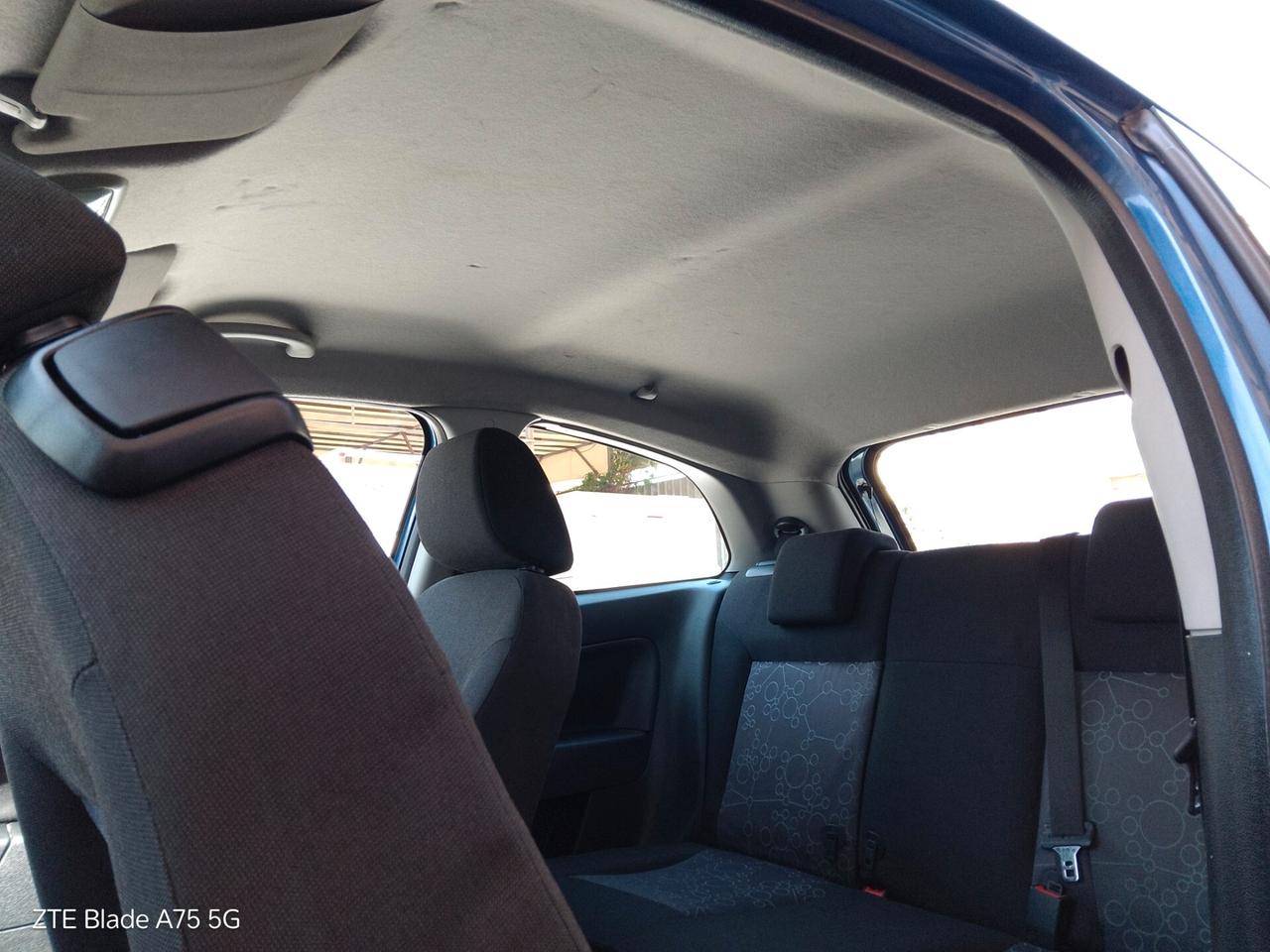 Ford Fiesta 1.2 68 Mila km compreso passaggio e garanzia