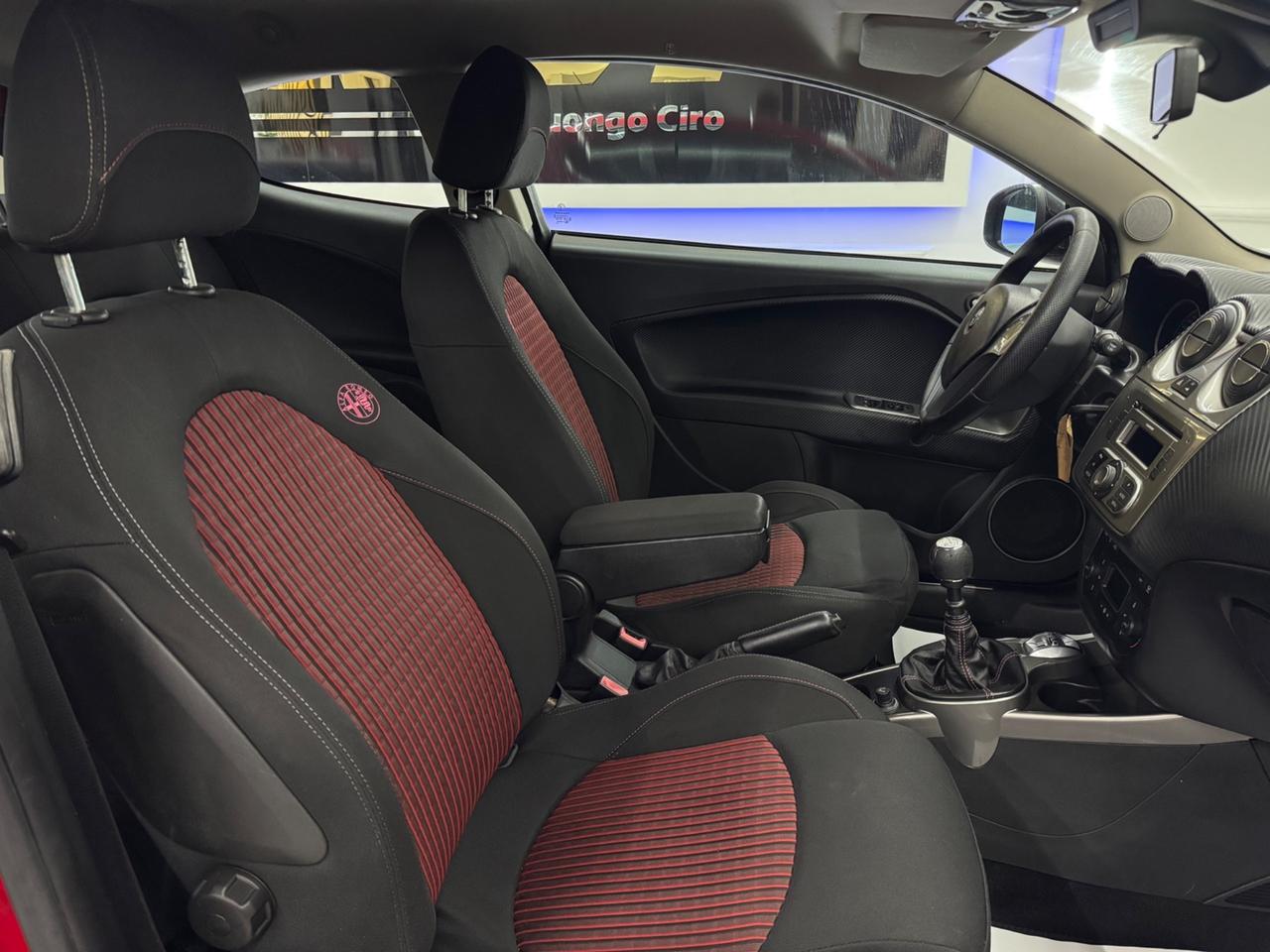 Alfa Romeo MiTo 1.6 JTDm Distinctive Premium Pack