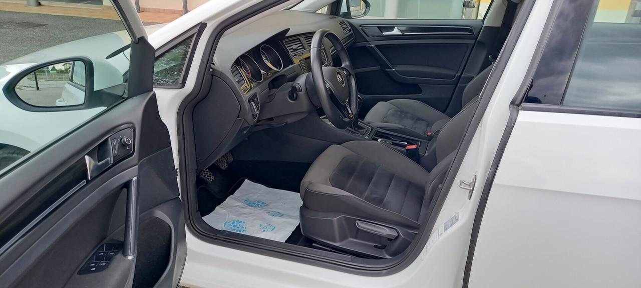 Volkswagen Golf 7 Allestimento Highline cc. 1.6 TDI Turbodiesel Manuale 5 Porte 5 Posti UTILIZZABILE X I NEOPATENTATI 2025...!!!!