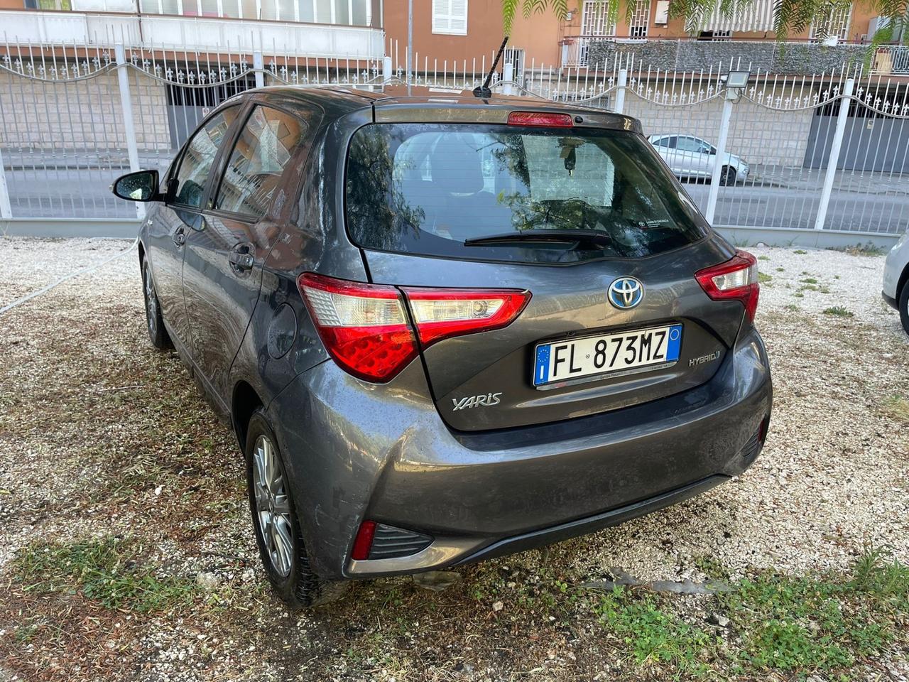 Toyota Yaris 1.5 Hybrid 5 porte Active