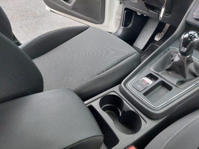 SEAT Leon 1.5 TGI 5p. Style METANO fatturabile legge 104