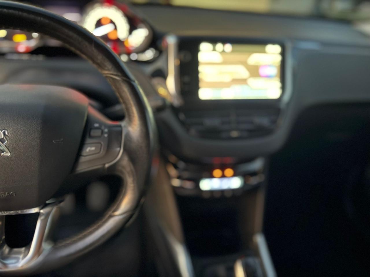 Peugeot 2008 1.2 VTi 82CV Allure NEOPATENTATI