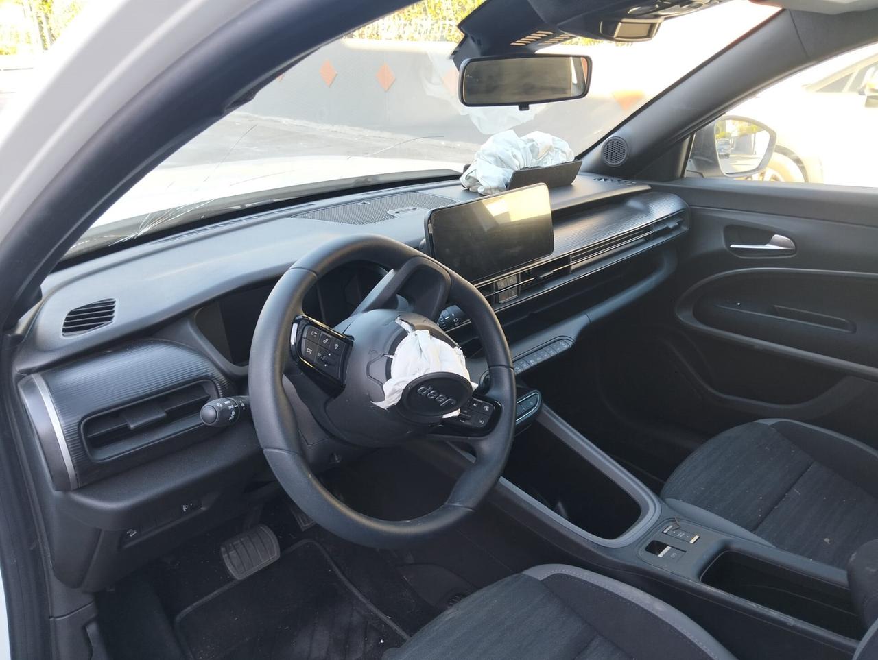 Jeep Avenger 1.2 Mhev 100cv 2026 SINISTRATA