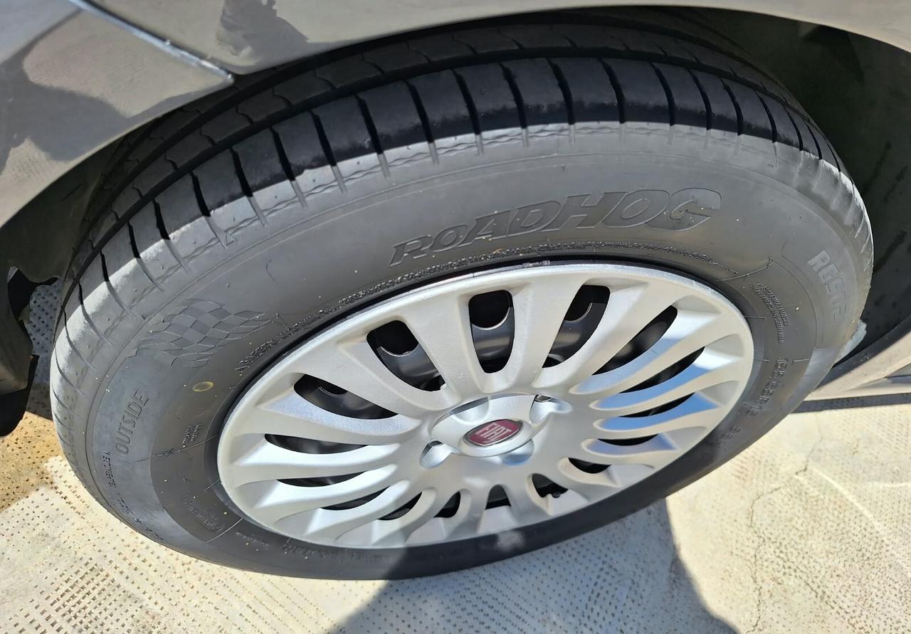 Fiat Punto 1.3 MJT II S&S 95 CV 5 porte Easy 05-2012