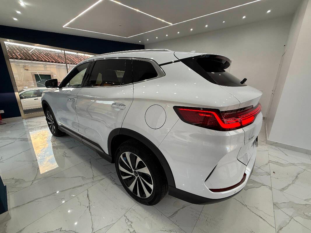 Byd Seal U DM-i BYD Seal U DM-i Plug-In Hybrid – 8 ANNI DI GARANZIA