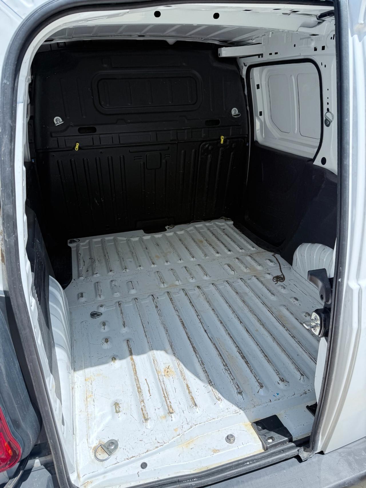 Opel Combo Cargo 1.6 Diesel PC 650kg