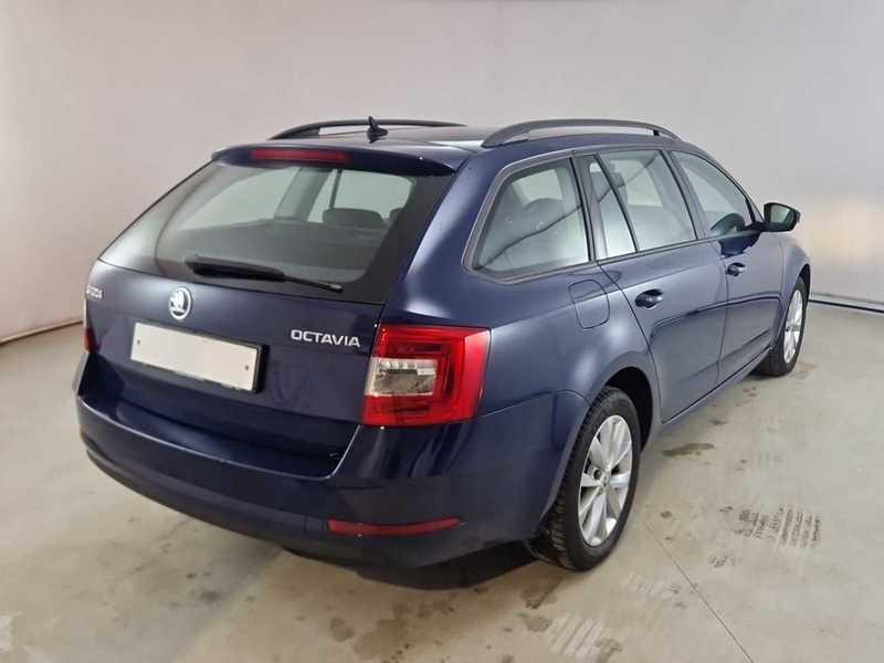 SKODA OCTAVIA WAGON 1.6 TDI CR Ambition