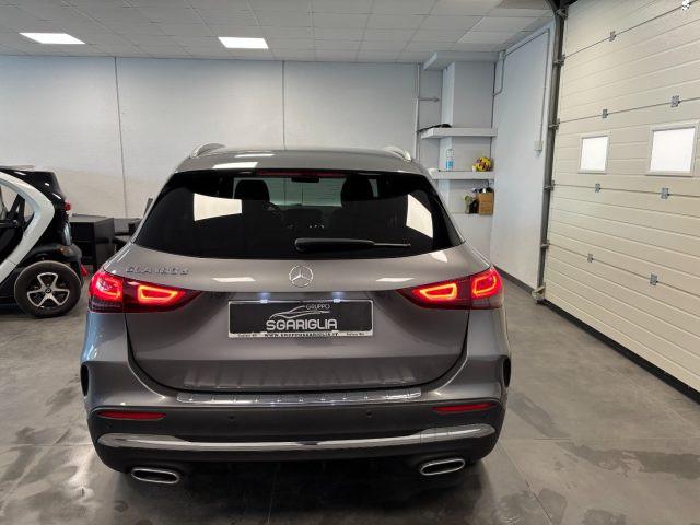 MERCEDES-BENZ GLA 180 d AMG Premium Automatico