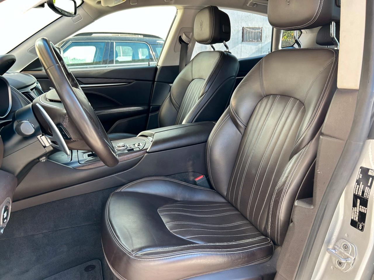 Maserati Levante V6 Diesel 275 CV AWD Granlusso