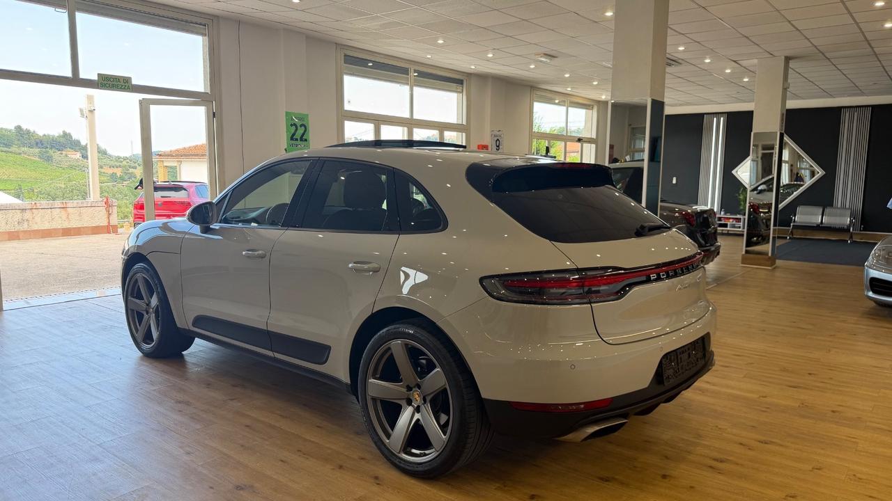 Porsche Macan 2.0 pdk tetto pasm full