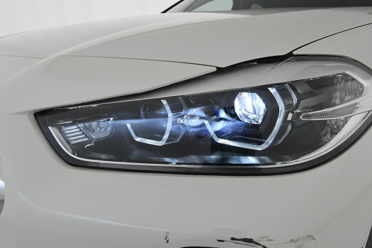 BMW X2 sdrive18d Business X auto CAMERA+BLUETOOTH+LED