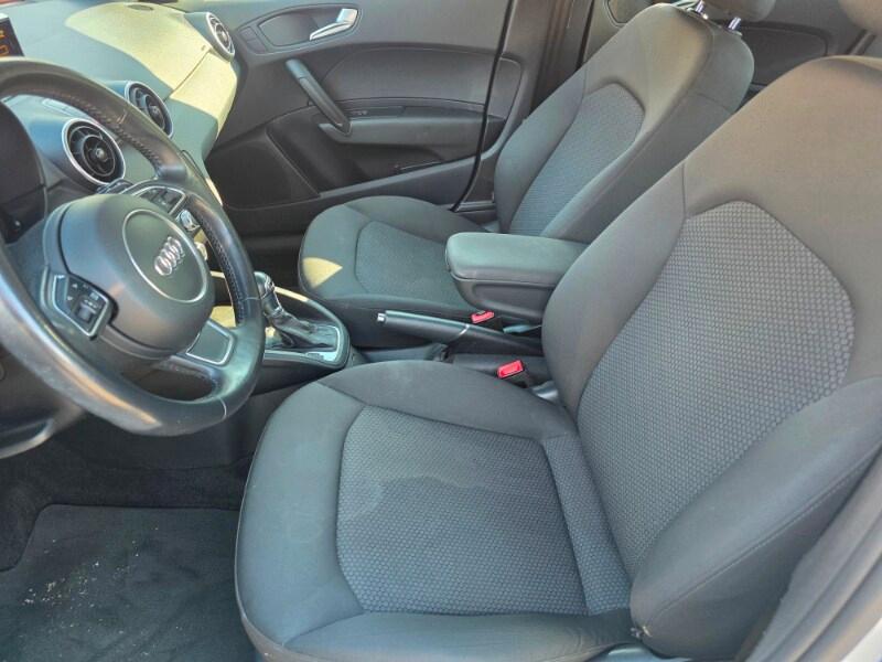 AUDI A1/S1 A1 SPB 1.4 TDI S tronic Metal plus