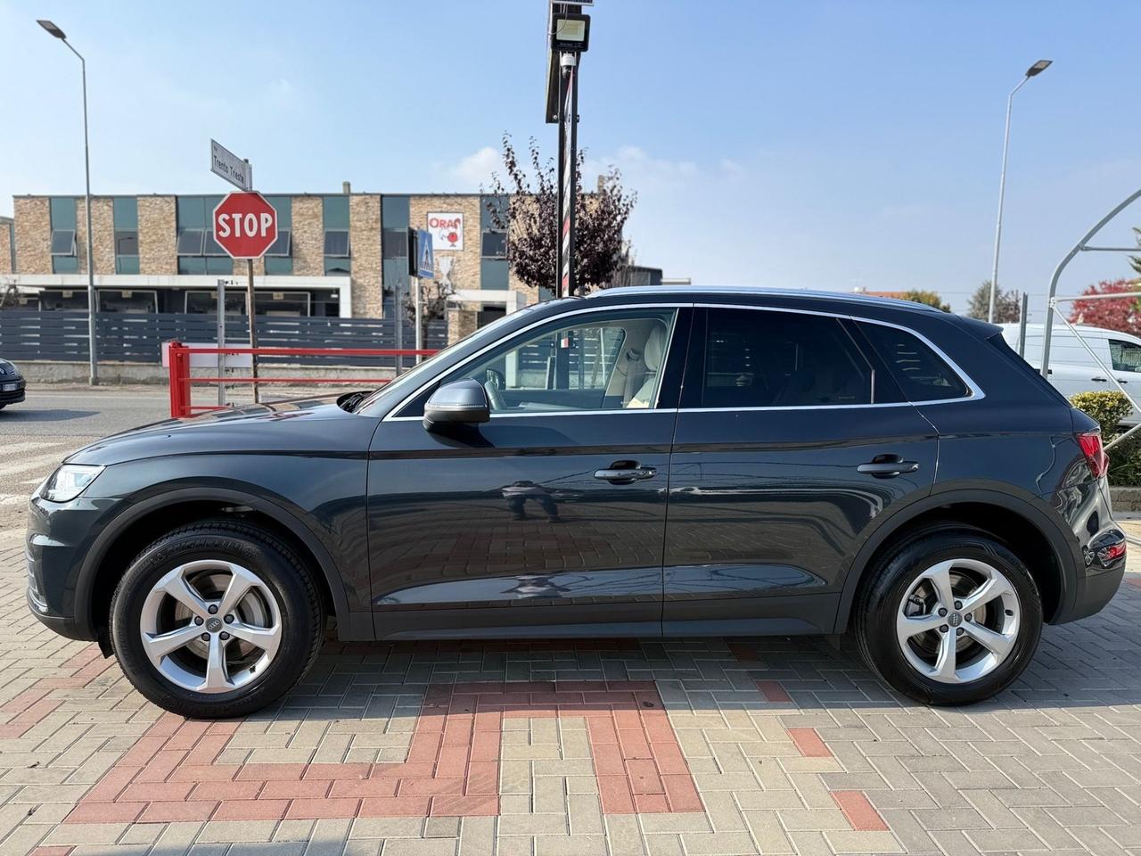 Audi Q5 2.0TDI 190CV quattro S tronic UNICO PROPRIETARIO