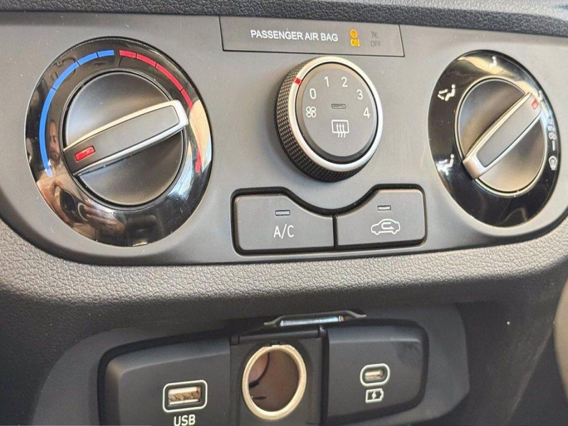 HYUNDAI i10 1 0 mpi connectline 63cv