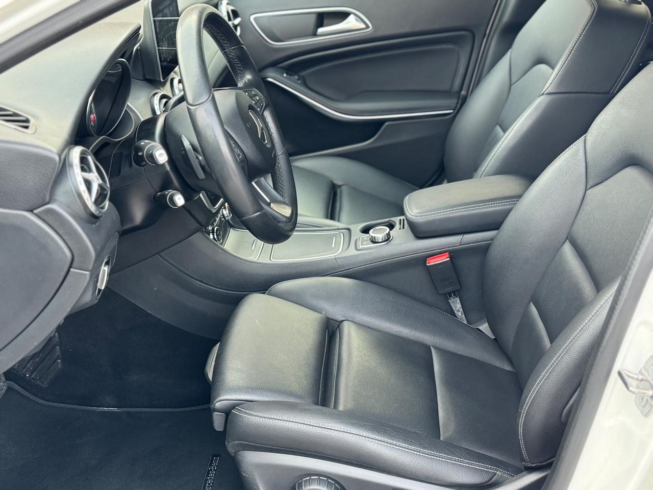 Mercedes-benz GLA 180 d Automatic Sport