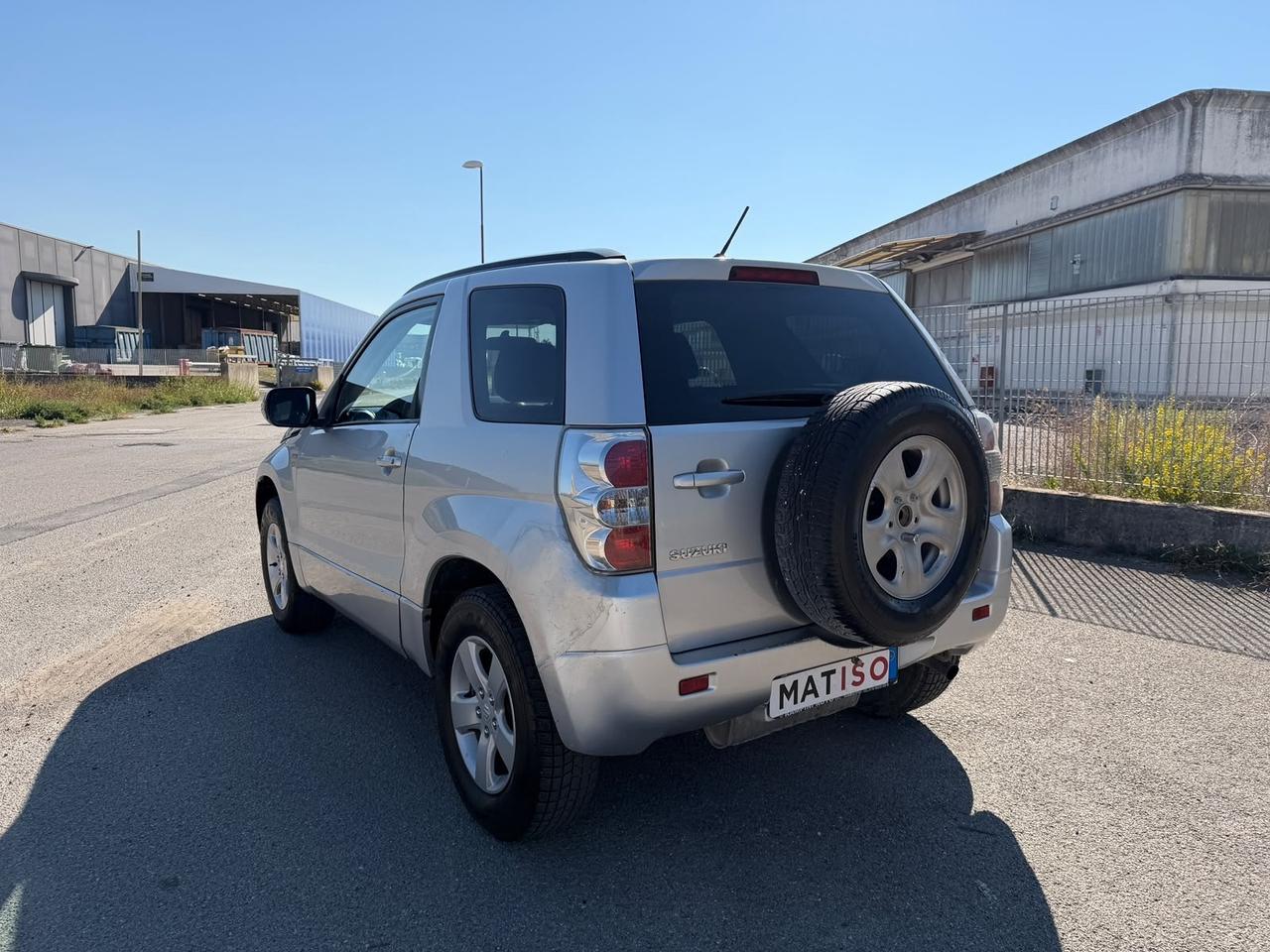 Suzuki Grand Vitara 1.9 DDiS 3 porte