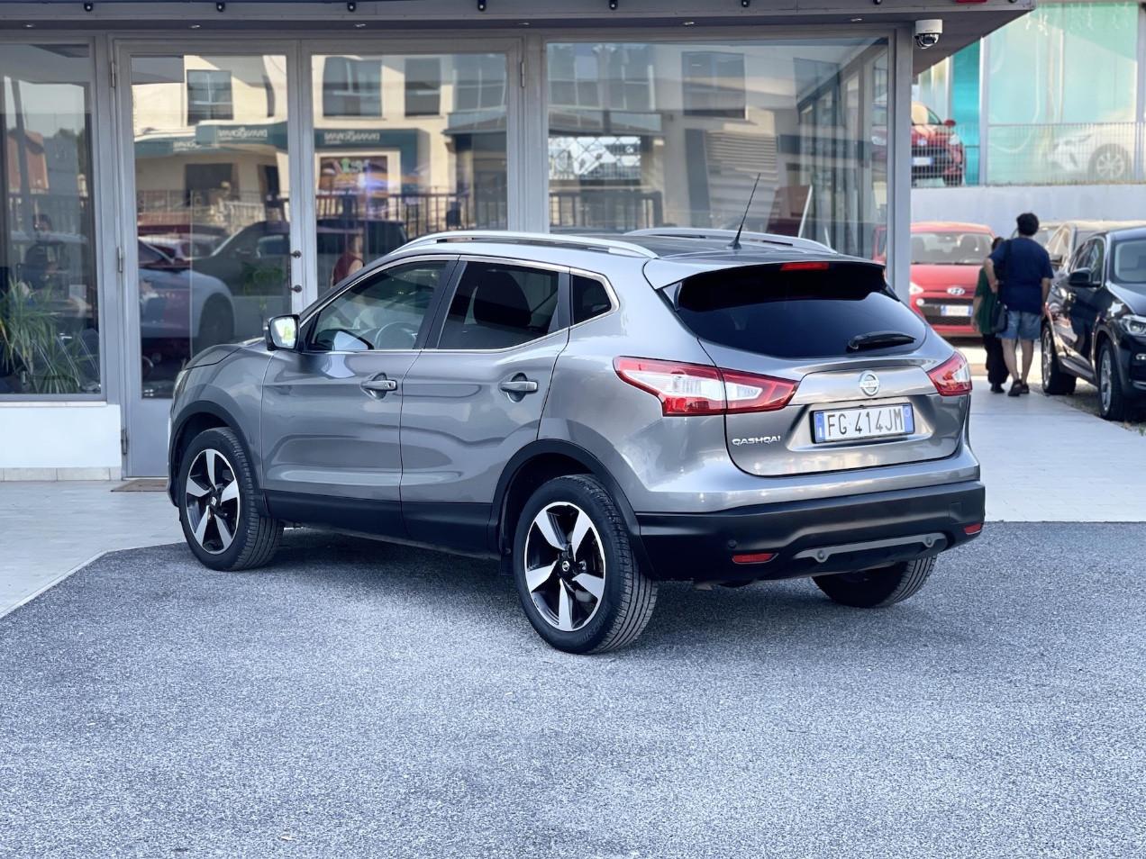 Nissan Qashqai 1.5 dci Tekna 110cv E6 Neo - 2016