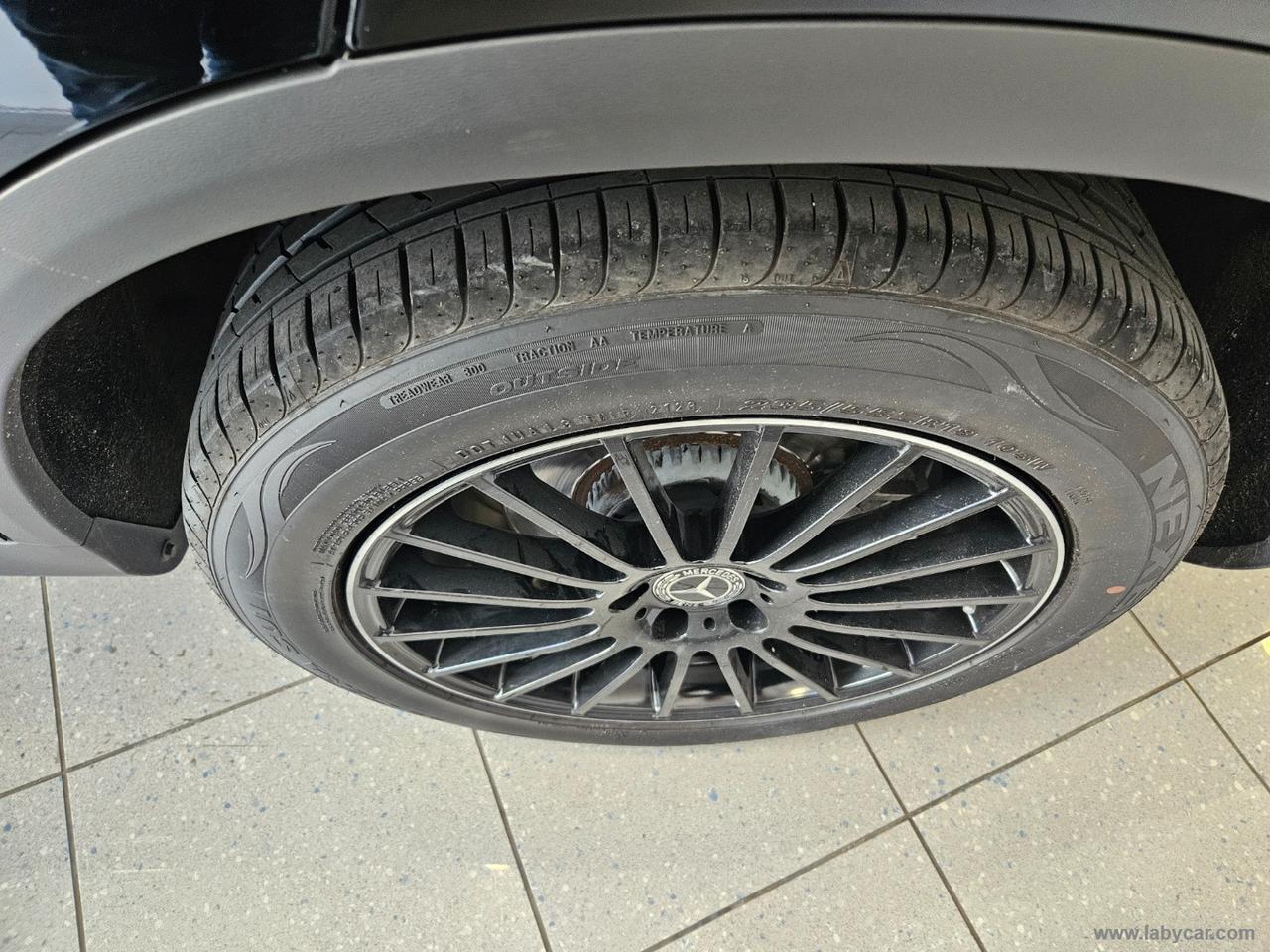 MERCEDES-BENZ GLC 220 d 4Matic Coupé Premium