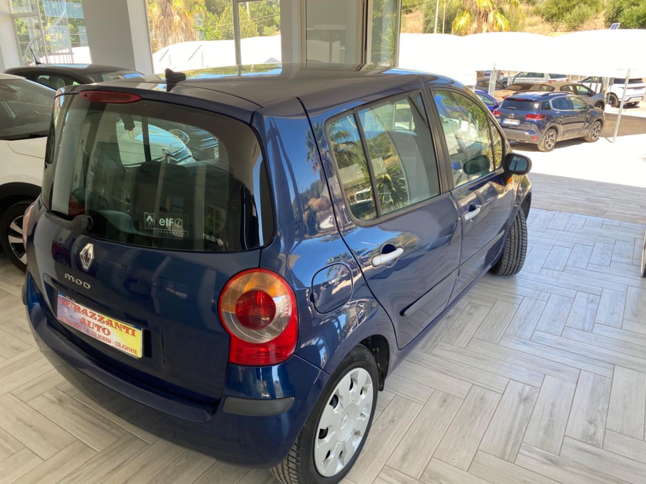Renault Modus 1.5 dCi 85CV Confort Dynamique2006